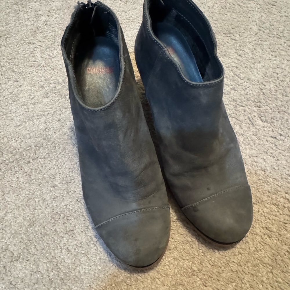 Camper Gray Ankle Boots Slip-On Minimalist